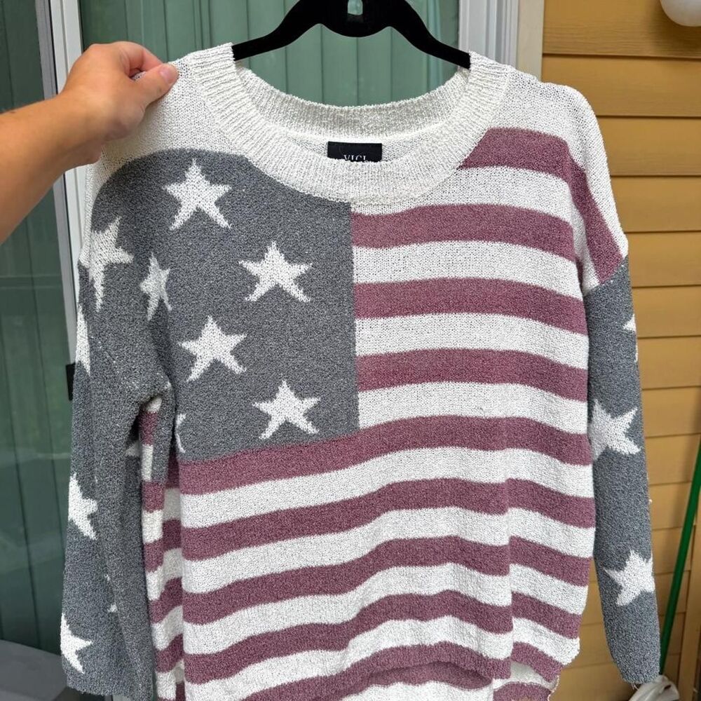 VICI oversized American flag sweater in a size S